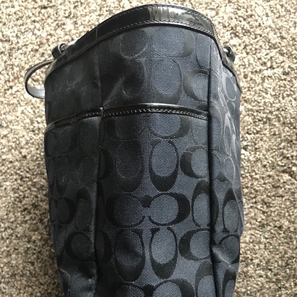 Coach Tote Black - Picture 4 of 4